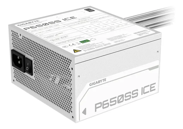 Fuente Gigabyte Gp-650ss Ice White 650w 80 Plus Silver Color Blanco